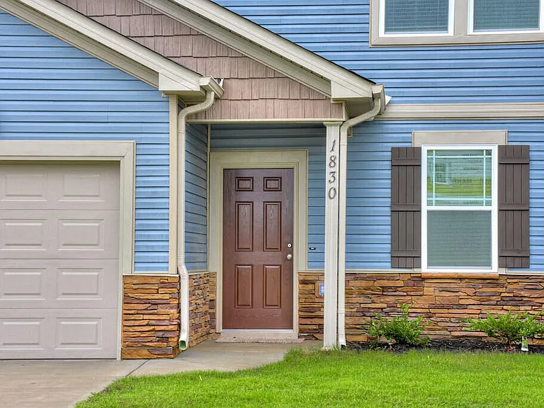 1830 Butternut Dr — Photo 5