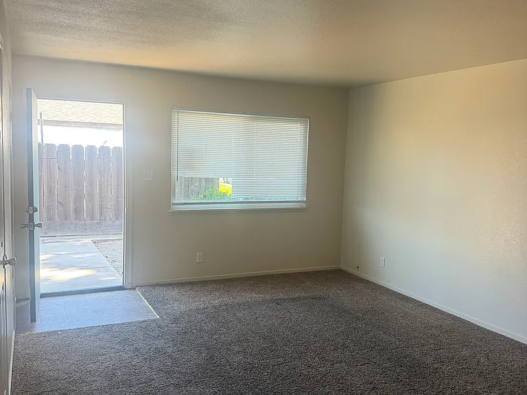 2563 Alabama St — Photo 8