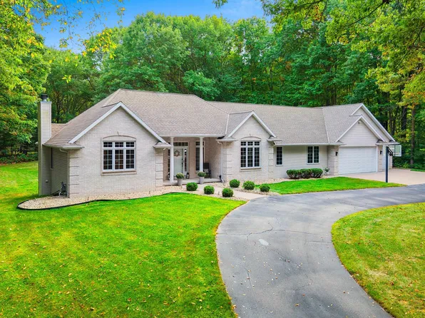 6675 Northernaire Dr, Sobieski, WI 54171