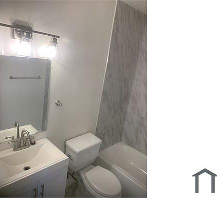 2nd image of 6655 Woodley Ave