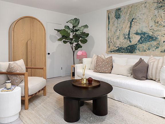 2nd image of 11670 W Sunset Blvd APT 105