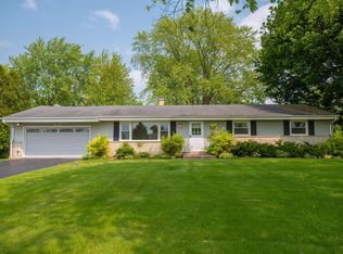 W192N4984 One Mile Rd, Menomonee Falls, WI 53051