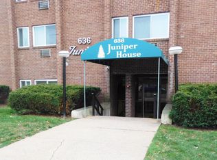 636 Prospect Ave #B-14, Hartford, CT 06105