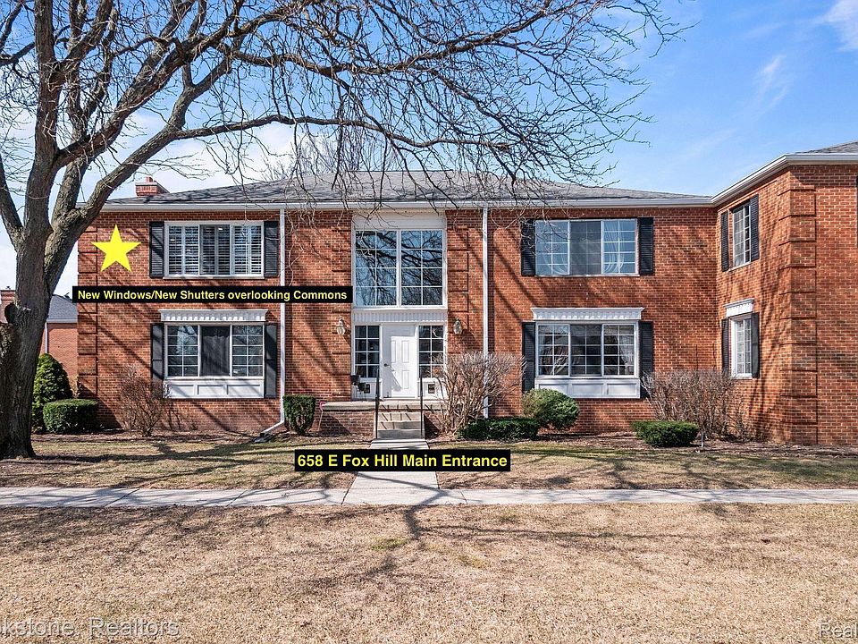 1st image of 658 E Fox Hills Dr