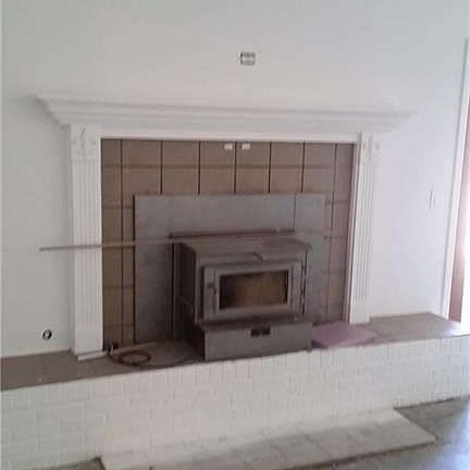 3rd image of 914 S 21st St