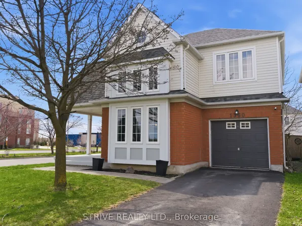 1360 Dumont St, Oshawa, ON L1K 2V3