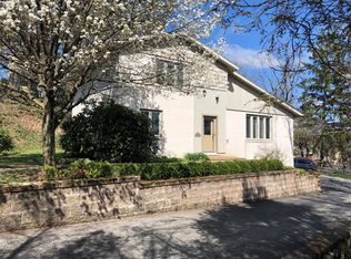 200 N Carpenter Ave, Indiana, PA 15701