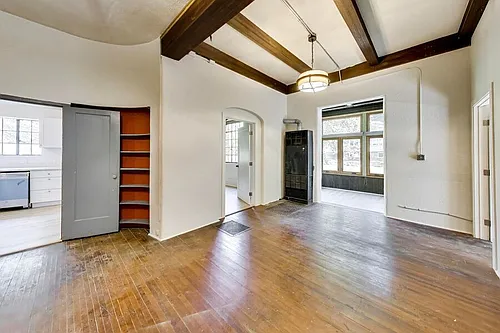 7361 Claremont Ave Photo 1 7361 Claremont Ave Photo 1