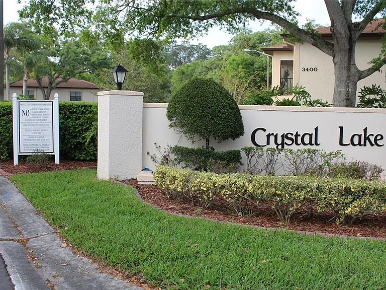 3345 Crystal Ct E #E — Photo 16