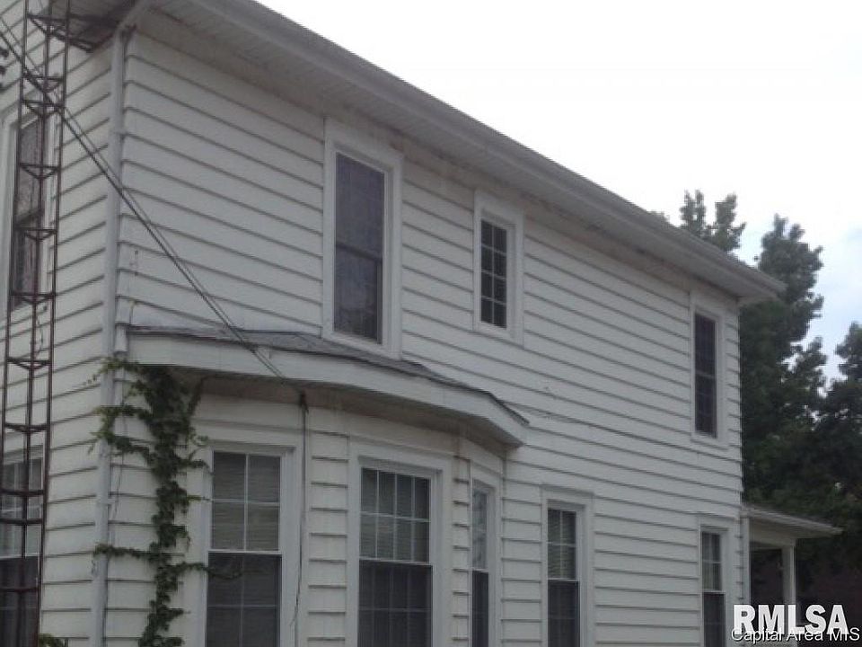 2nd image of 1220 W Governor St
