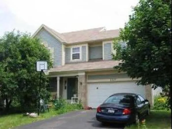 2317 N Sunrise Dr, Round Lake Beach, IL 60073