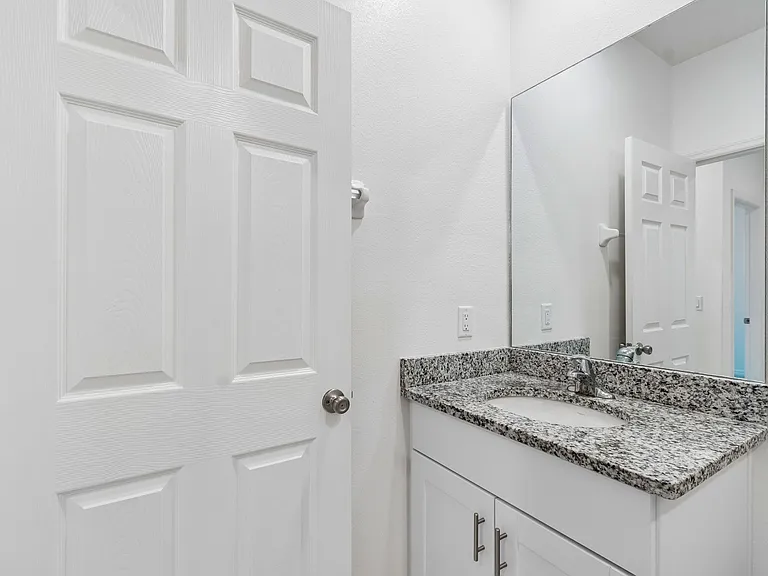 34214 Rogallo Ln — Photo 32