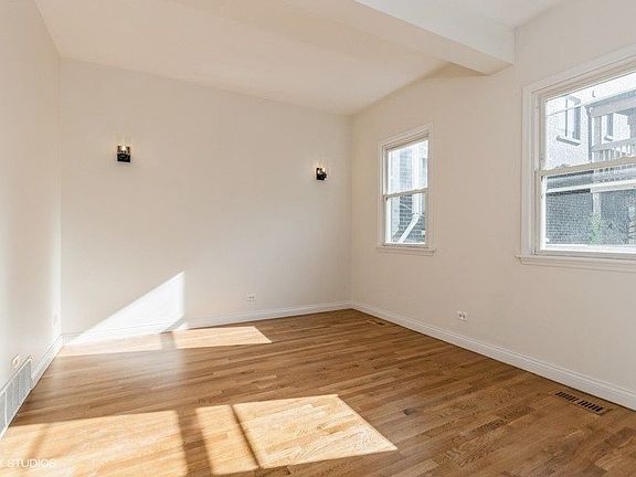 4th image of 1230 W Ohio St #1R