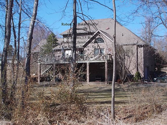 2nd image of 106 Clemons Dr