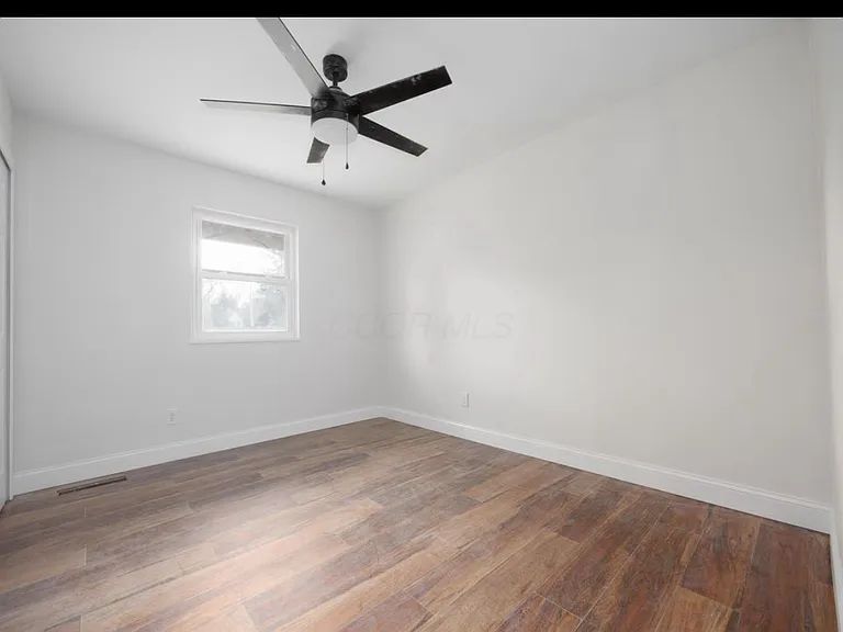 993 S Broadleigh Rd — Photo 14