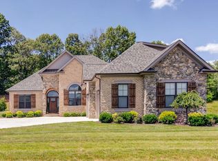 1144 Lake Manor Dr, Forest, VA 24551