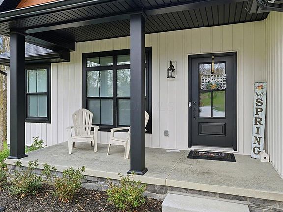 4th image of 353 Valleybrook Cir