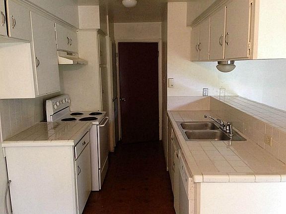2nd image of 3923 Dalmatian Dr