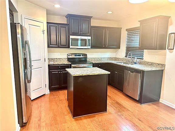 5th image of 6231 Regal Crest Dr