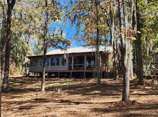 122 Old Levee Rd, Montgomery, LA 71454