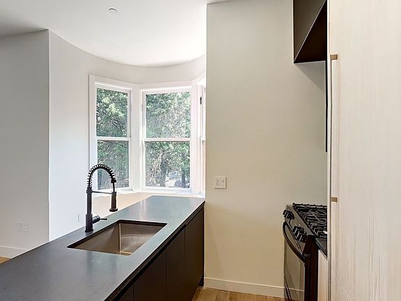 3rd image of 64 Macon St #2F