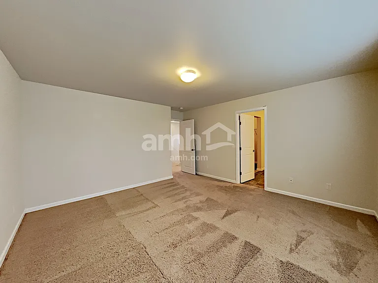 370 Lolo Trail Ave — Photo 12
