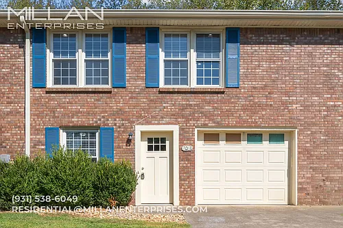 3063 Woody Ln Photo 1