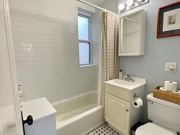 5th image of 85 Park Dr #13