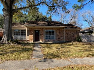 959 Wavecrest Ln, Houston, TX 77062