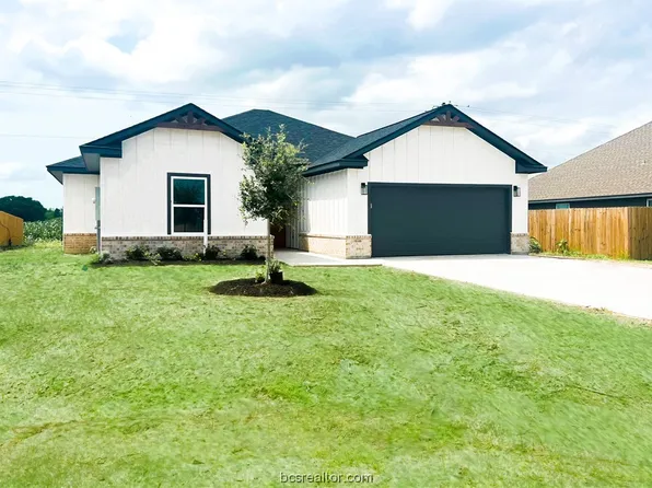 107 Brazos Bnd, Snook, TX 77878