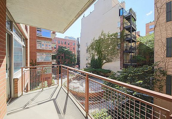 4th image of 99 Jane St APT 3A
