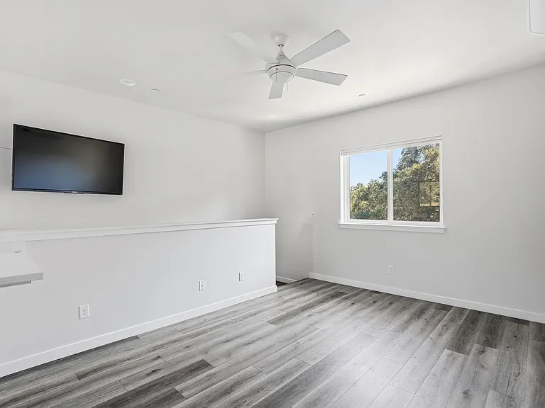 40 Old Mission Dr — Photo 32