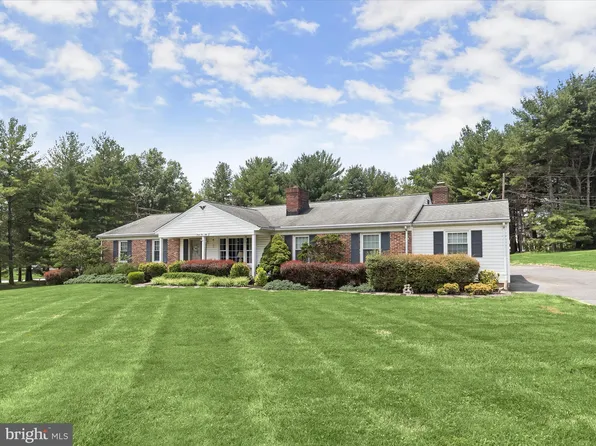 3150 Paulskirk Dr, Ellicott City, MD 21042