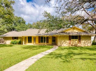 117 Cueva Ln, Hollywood Park, TX 78232