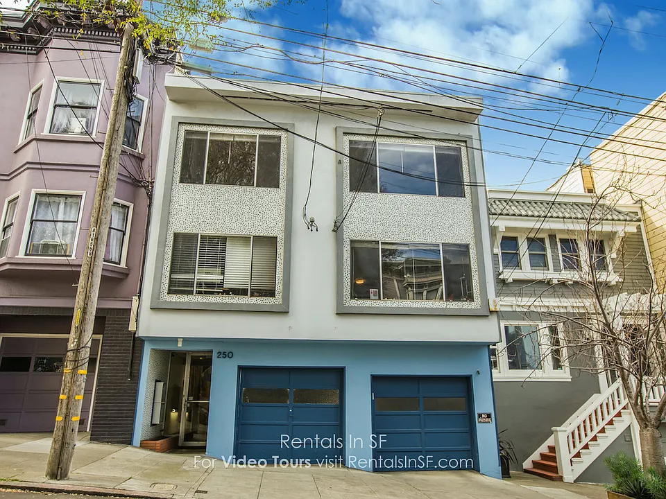 250 Hartford St #5