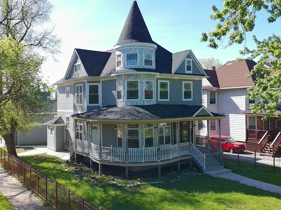 1st image of 600 N Pine Ave