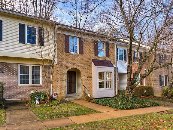2nd image of 6035 Crown Royal Cir