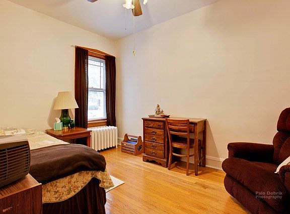 5th image of 5008 W Sunnyside Ave