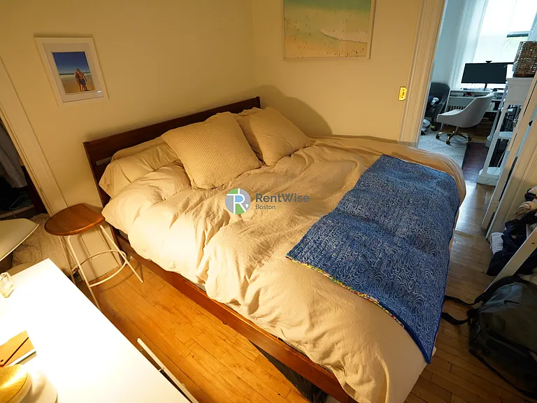 172 Commonwealth Ave #6 — Photo 9