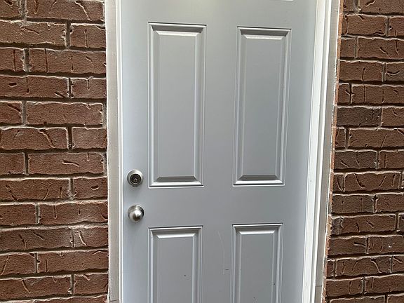 2nd image of 1295 Rose Way W