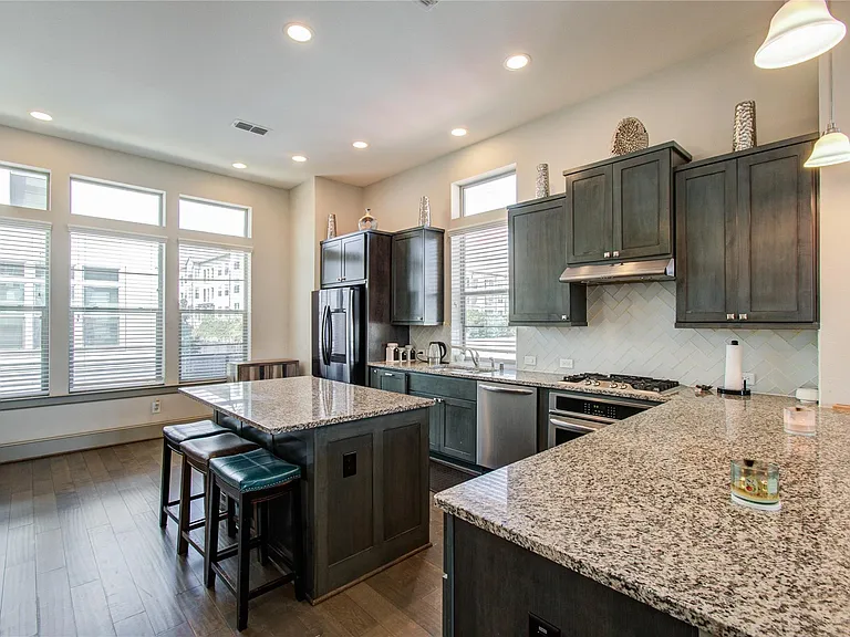 3104 Mitchell Landing Ct — Photo 24