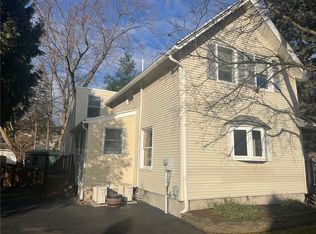 20 George St, Fairport, NY