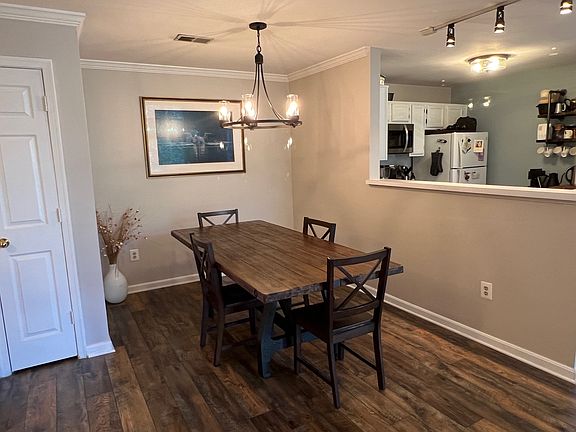 5th image of 20410 Shore Harbour Dr