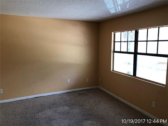 5th image of 321 Oak Rose Ln APT 208