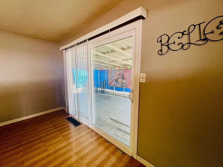1121 W Churchill St #1 — Photo 11