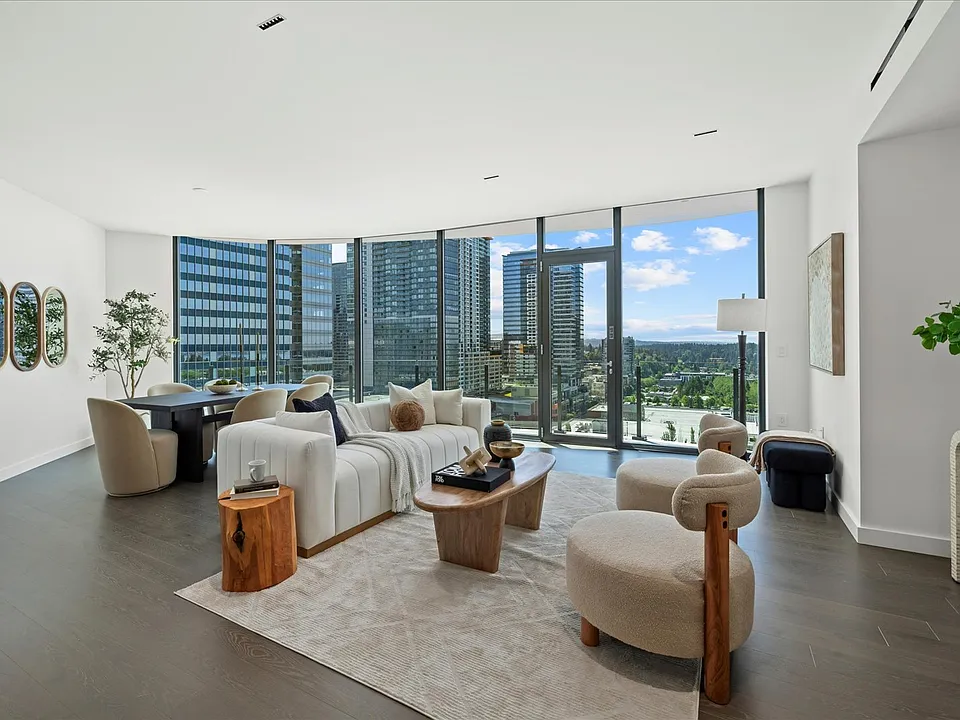 The unit currently contains the Landlord's personal belongings. The listing photos are from a prior listing and may not accurately represent the unit's current appearance.