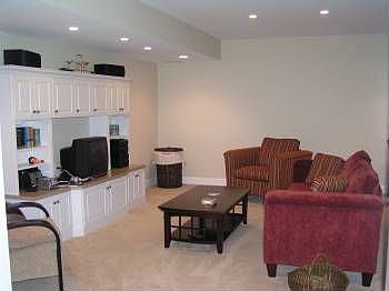 4th image of 122 Beacon Hill Pl
