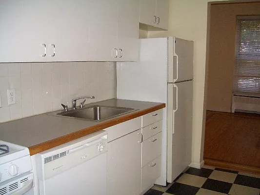 Rented by Walter & Samuels Inc | media 27