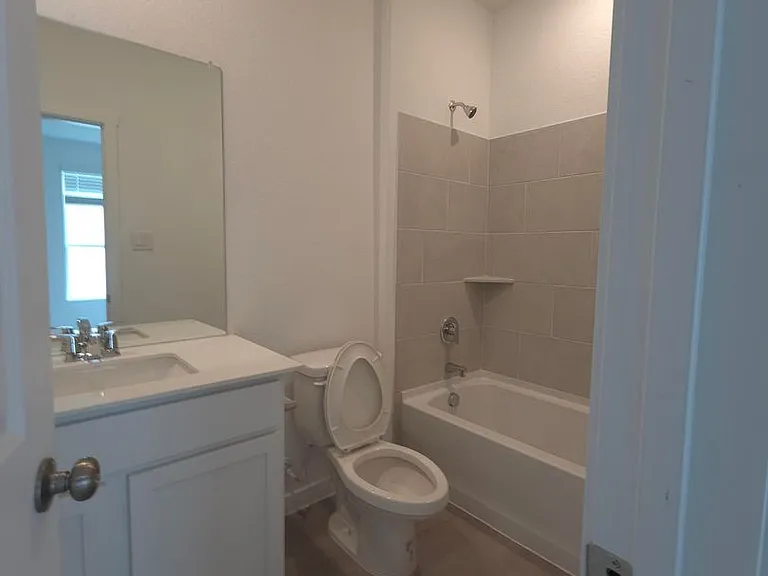 247 Juanita Way — Photo 9
