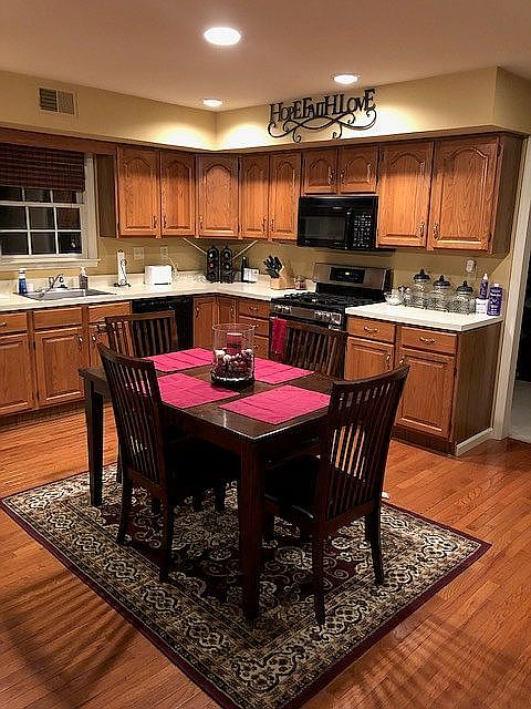 Kitchen 2
